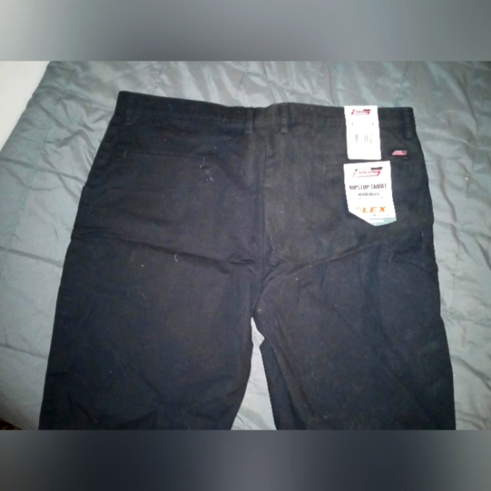 Dickeys men's cargo shorts